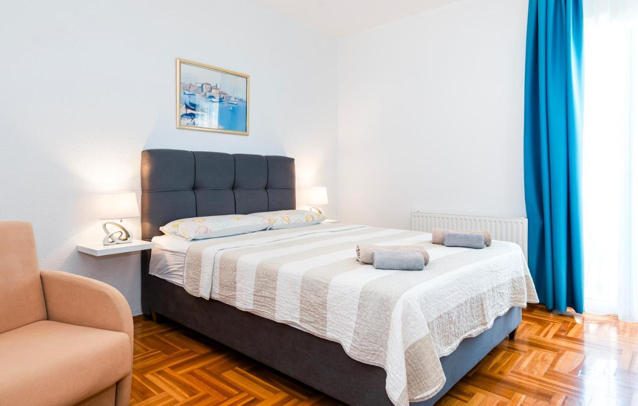 Apartments Plavi Biser Sibenik Luaran gambar