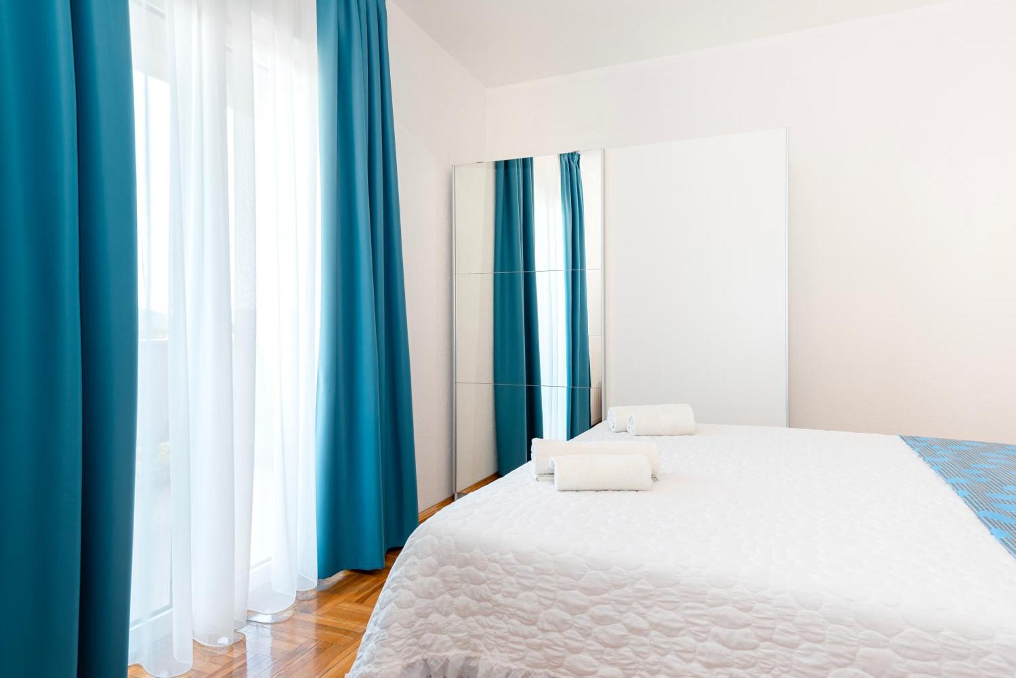 Apartments Plavi Biser Sibenik Bilik gambar