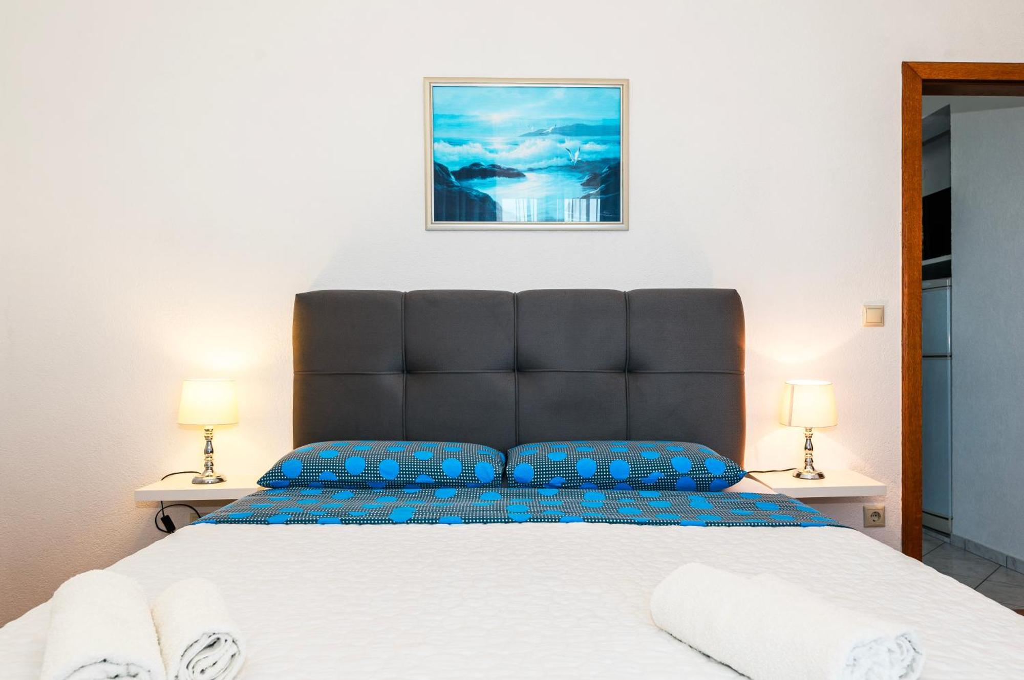 Apartments Plavi Biser Sibenik Bilik gambar