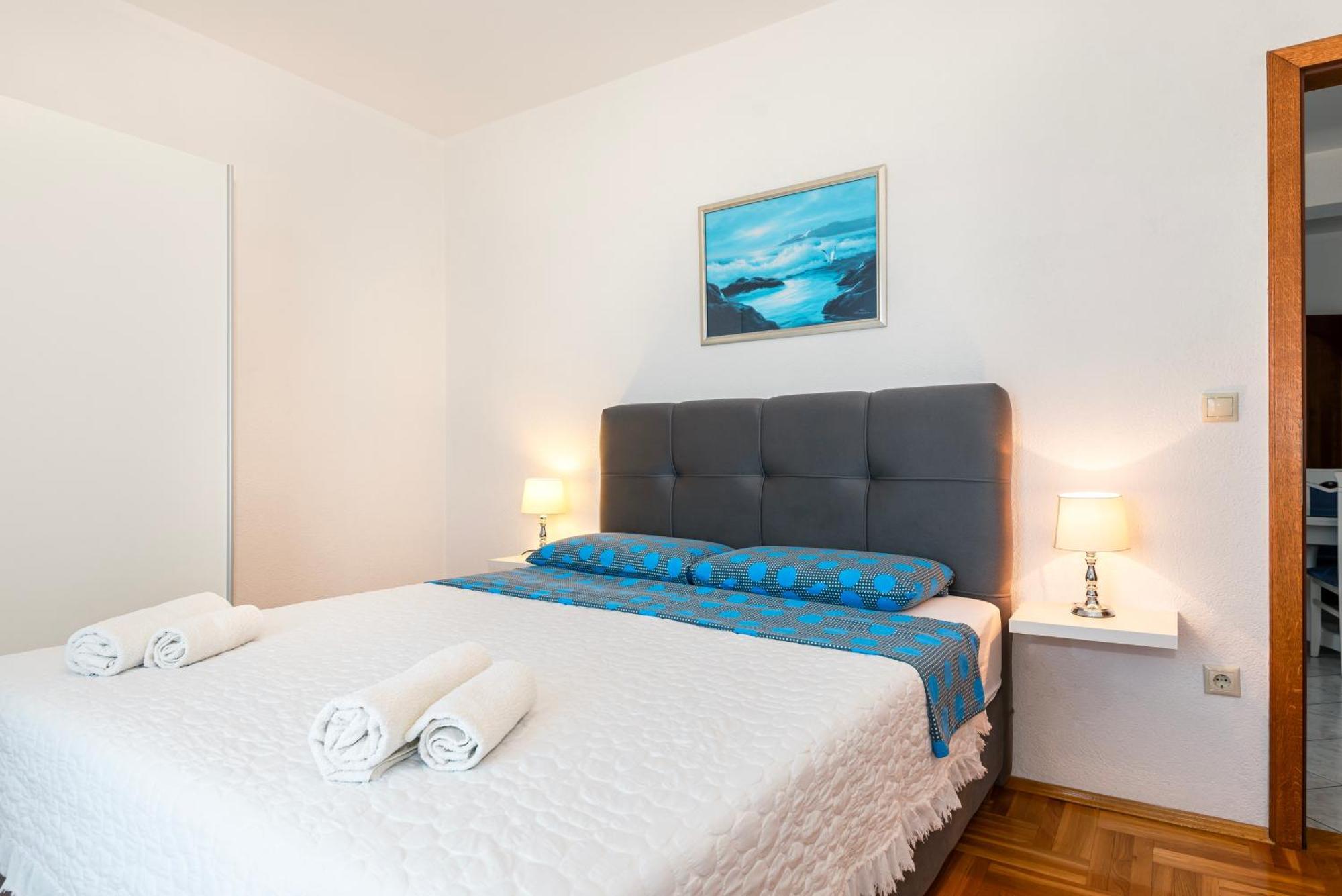Apartments Plavi Biser Sibenik Bilik gambar