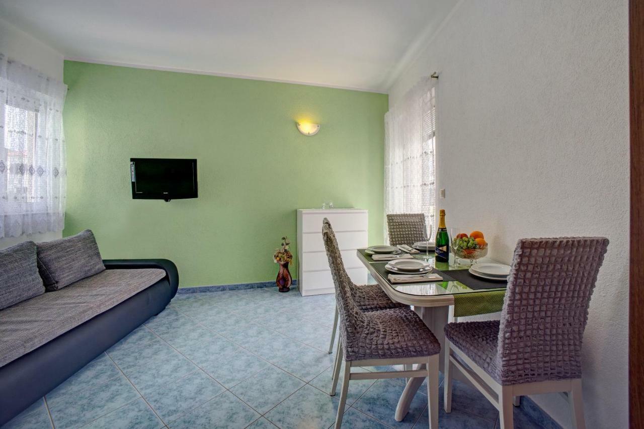 Apartments Plavi Biser Sibenik Luaran gambar